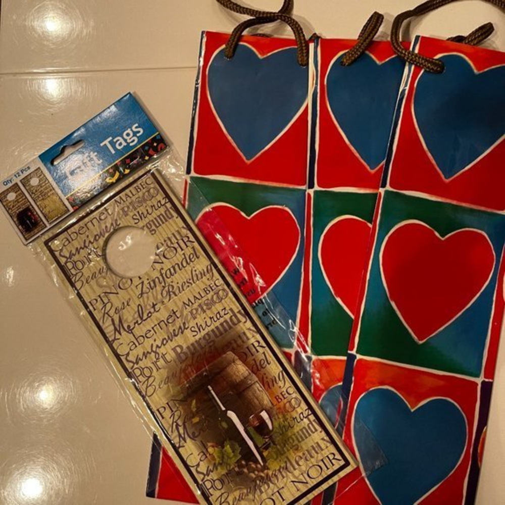 Wine Bags‎ and Wine Tags (new) (p/s/x)